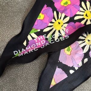 Marc Jacobs The Diamond Scarf black with Pink and Yellow Floral Design